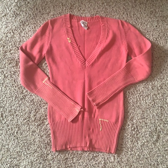 Sweater - Picture 1 of 5